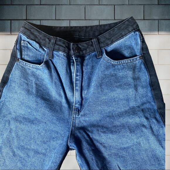 ⚡️CLEARANCE Shein dual colored jeans - Picture 3 of 6